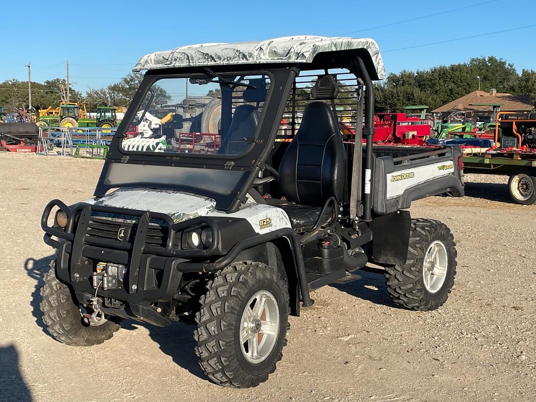 Image of John Deere Gator 825i Primary image