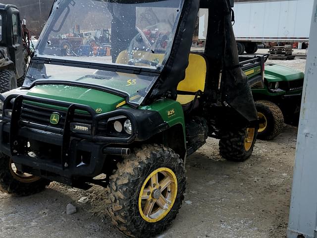 Image of John Deere Gator XUV 825i equipment image 1