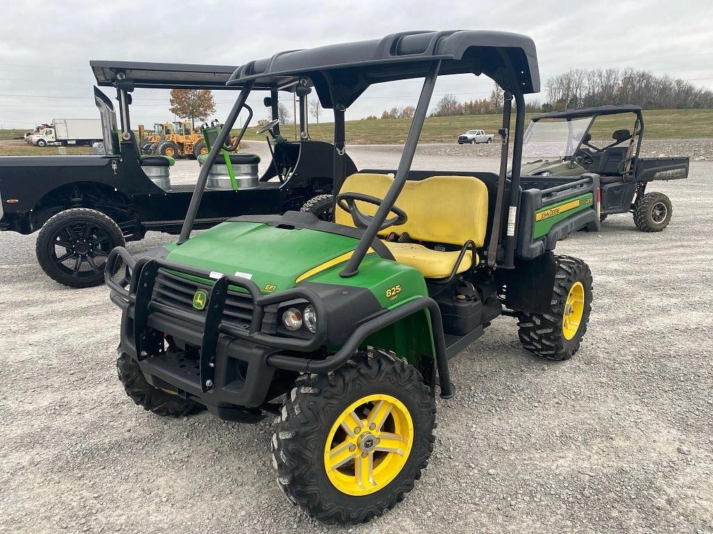 Image of John Deere Gator XUV 825i Primary image