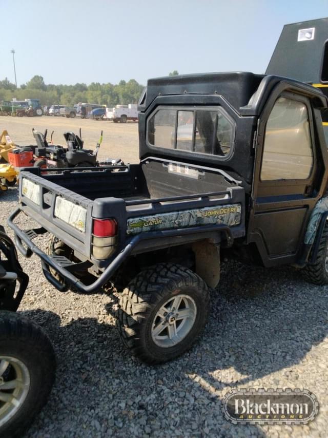 Image of John Deere Gator XUV 825i equipment image 2