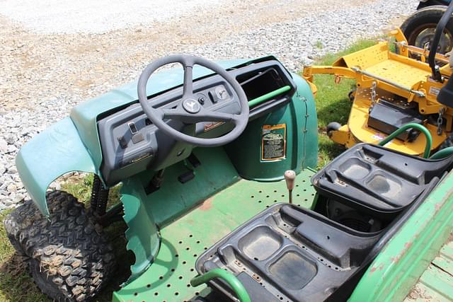 Image of John Deere Gator equipment image 4