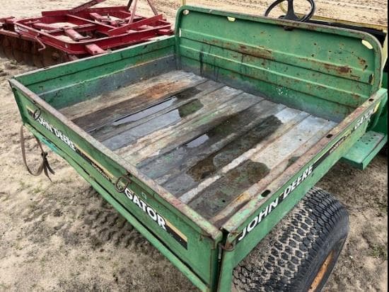 Image of John Deere Gator equipment image 4
