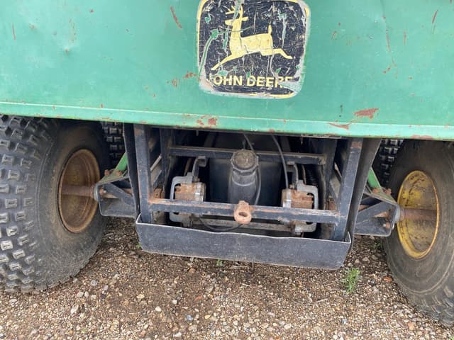 Image of John Deere Gator equipment image 4