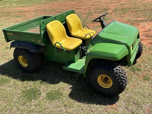 Image of John Deere Gator equipment image 2