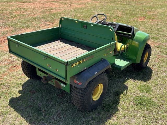Image of John Deere Gator equipment image 4