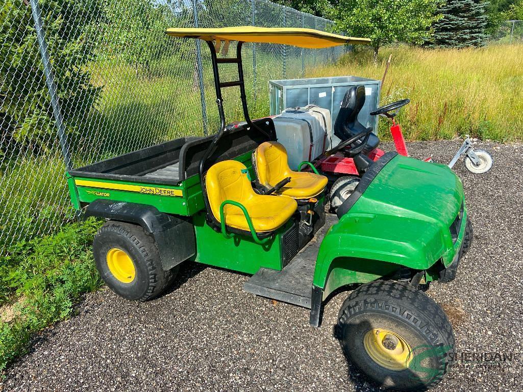 Image of John Deere Gator Primary image