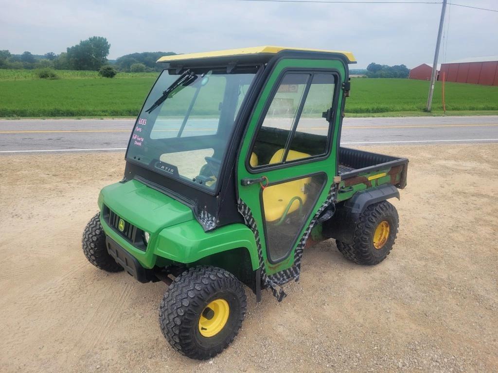 Image of John Deere Gator Primary image
