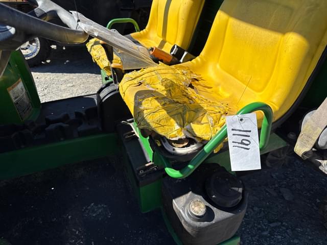 Image of John Deere Gator equipment image 2