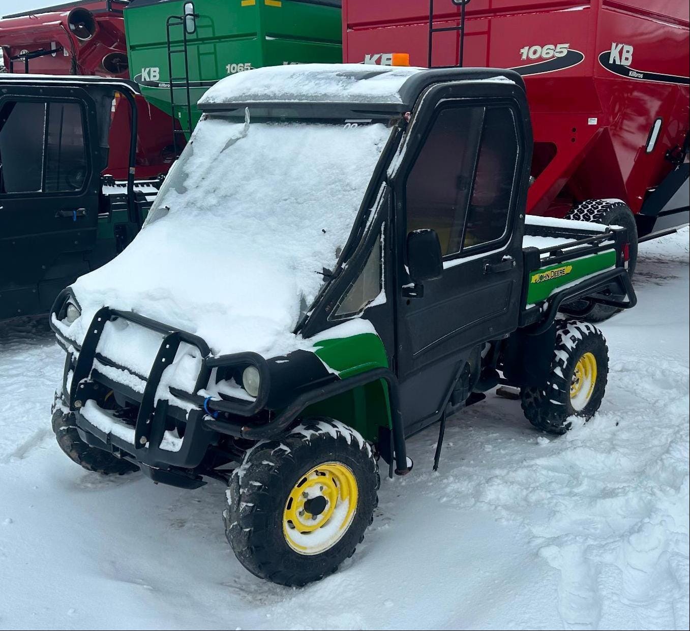 John Deere Gator Equipment Image0