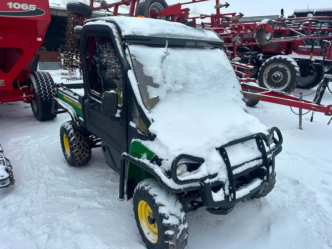 Image of John Deere Gator Image 1
