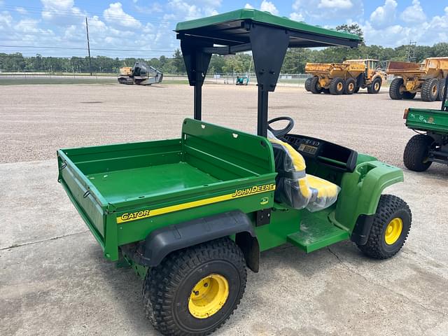 Image of John Deere Gator equipment image 3