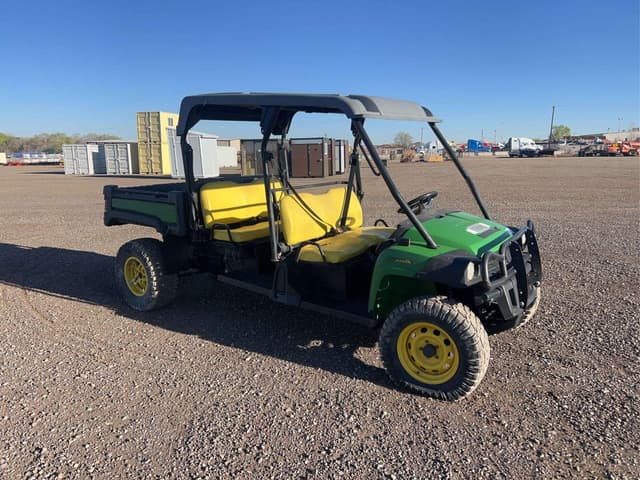 Image of John Deere Gator 4x4 equipment image 1
