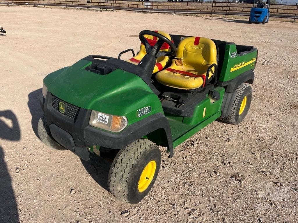 John Deere Gator CS Equipment Image0
