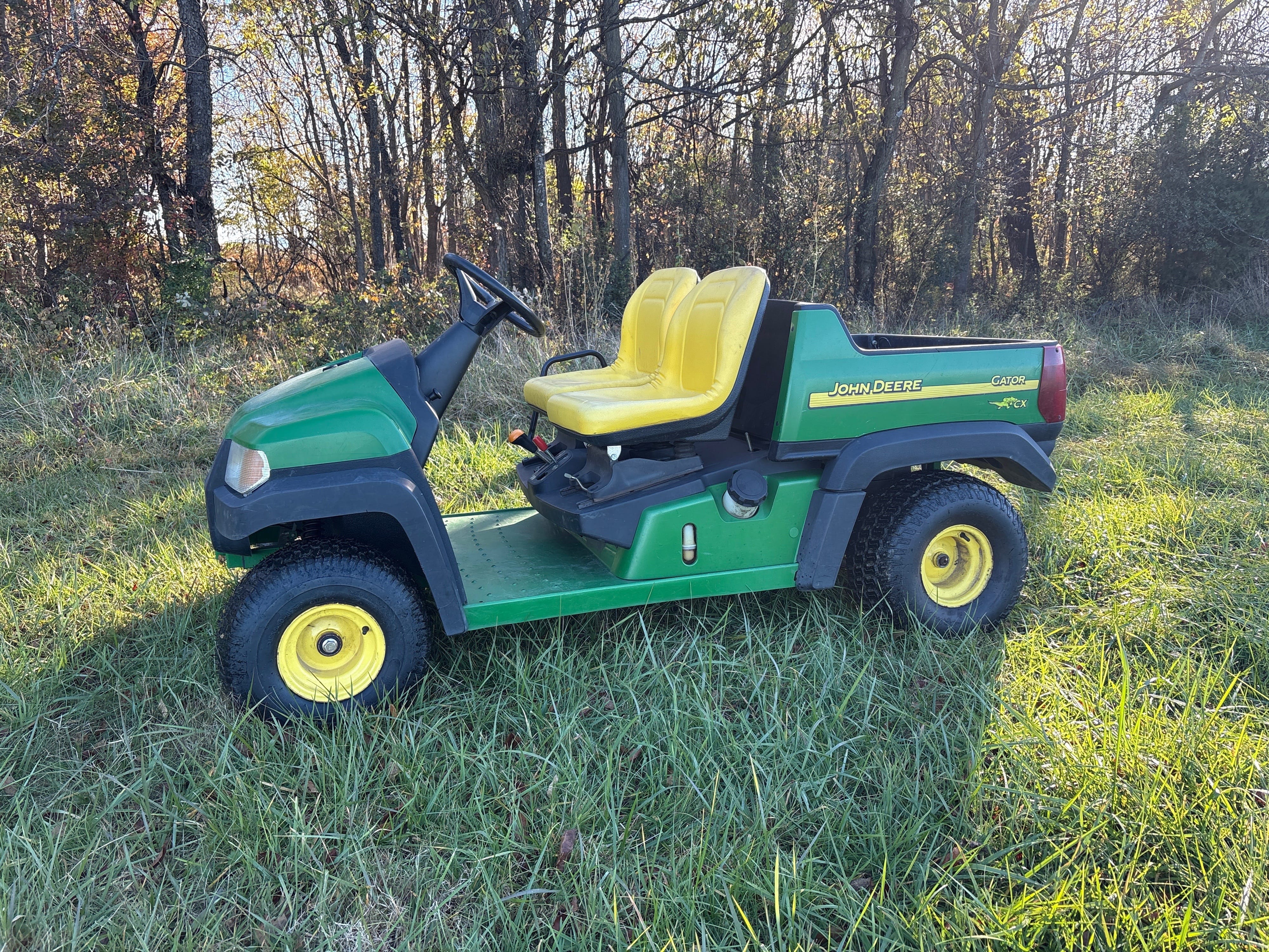 Main image John Deere Gator CX