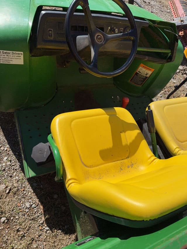 Image of John Deere Gator equipment image 3