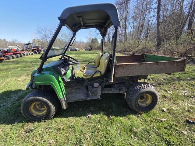 Image of John Deere Gator equipment image 2