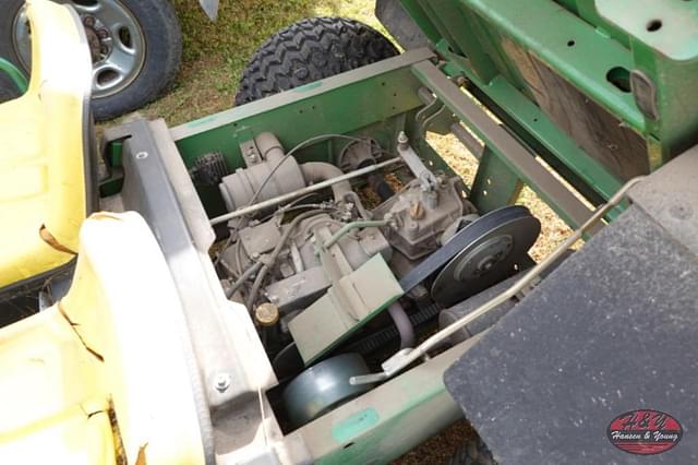 Image of John Deere Gator equipment image 3