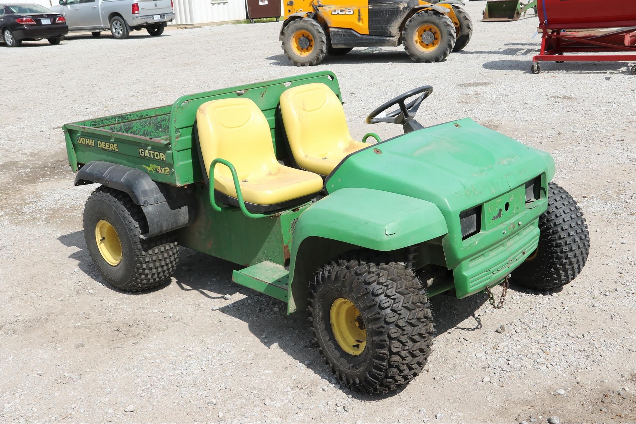 John Deere Gator Equipment Image0