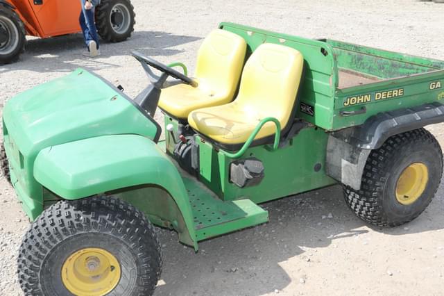 Image of John Deere Gator equipment image 3