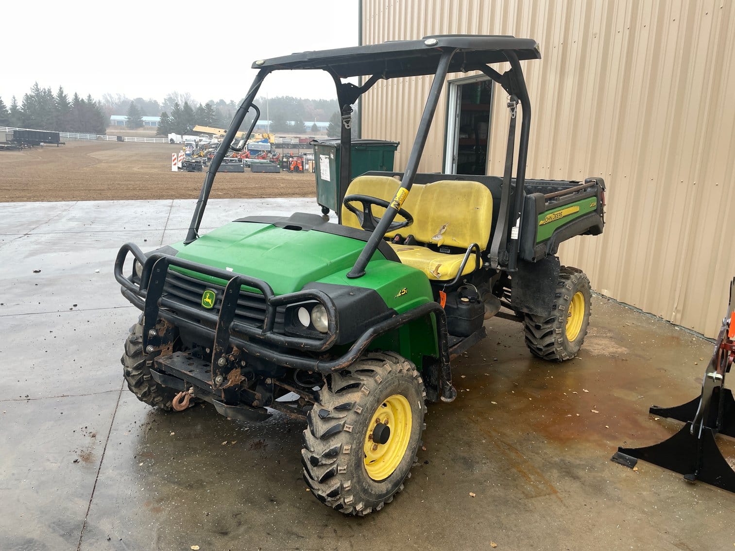 John Deere Gator Equipment Image0