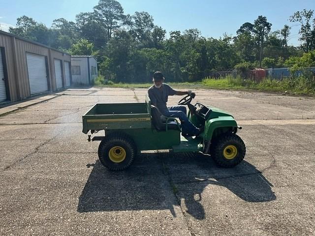 Image of John Deere Gator equipment image 4