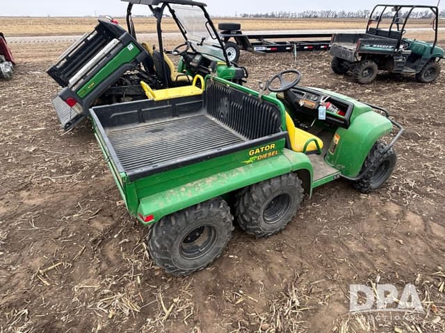 Image of John Deere Gator equipment image 4