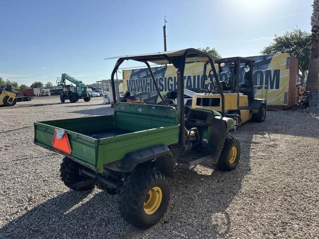 Image of John Deere Gator equipment image 2