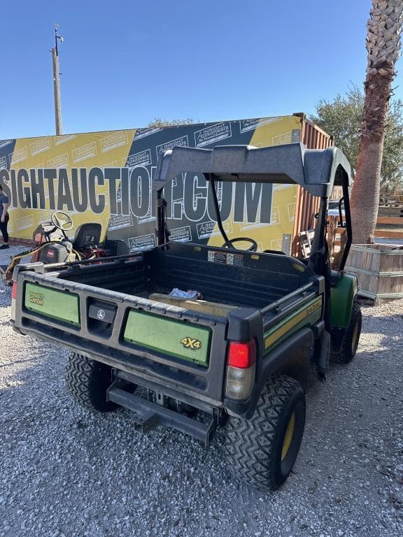 Image of John Deere HPX815E equipment image 3