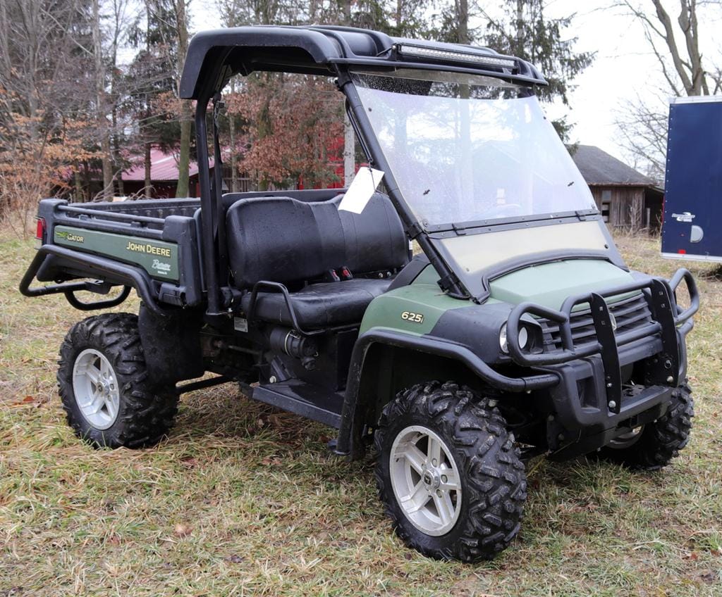 Main image John Deere XUV 625i