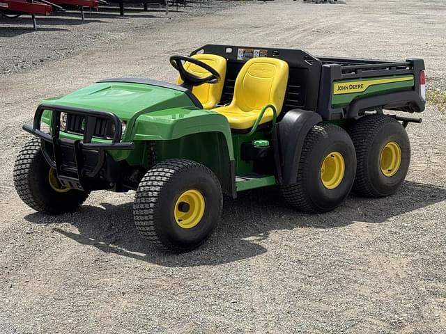 Image of John Deere Gator TH 6x4 equipment image 1