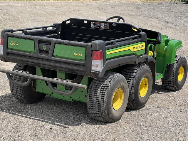 Image of John Deere Gator TH 6x4 equipment image 2