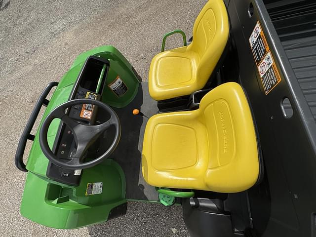 Image of John Deere Gator TH 6x4 equipment image 3