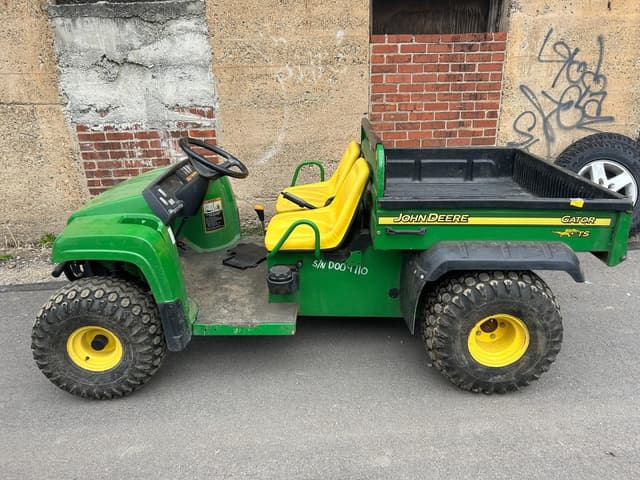 Image of John Deere Gator TS equipment image 1