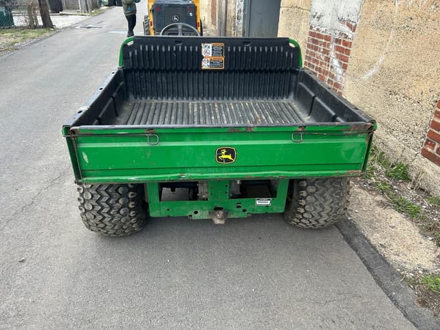 Image of John Deere Gator TS equipment image 2