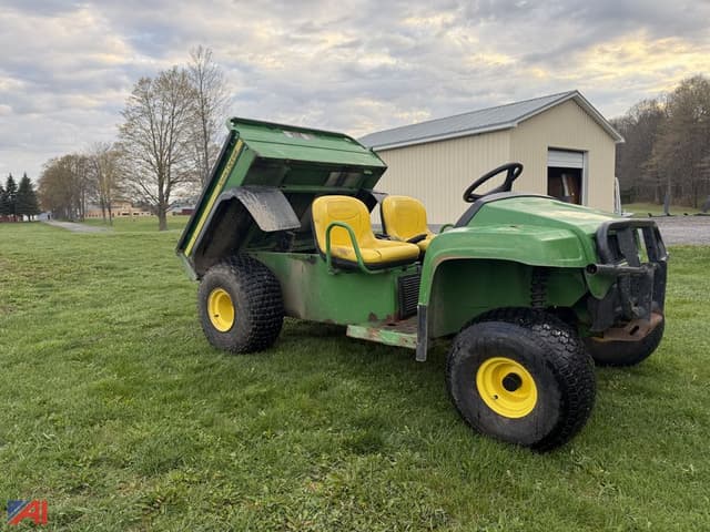 Image of John Deere Gator TS equipment image 3