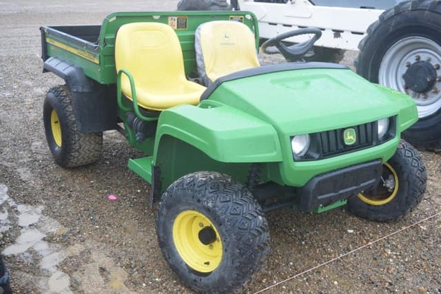 Image of John Deere Gator TX 4x2 equipment image 3