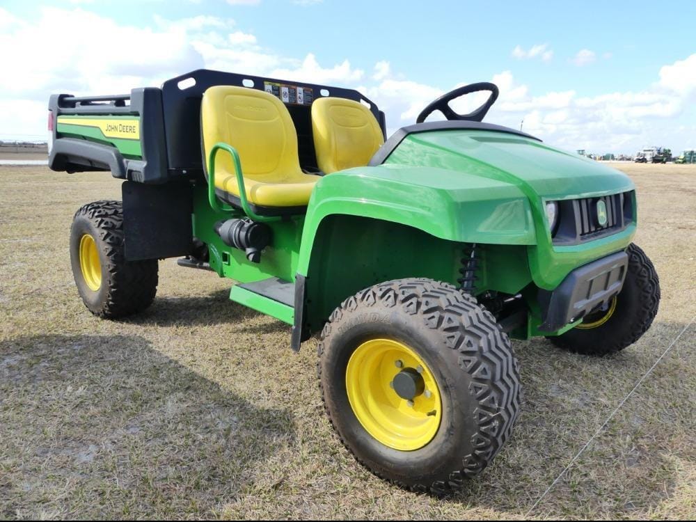 John Deere Gator TX 4x2 Equipment Image0