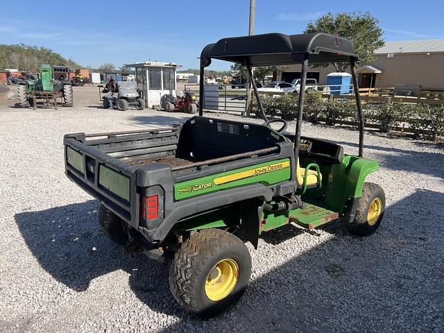 Image of John Deere Gator equipment image 2