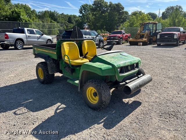 Image of John Deere Gator equipment image 2