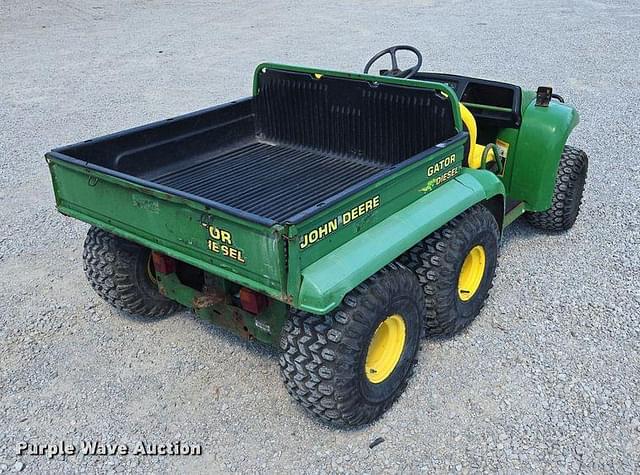 Image of John Deere Gator equipment image 4