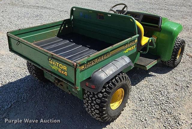 Image of John Deere Gator equipment image 4