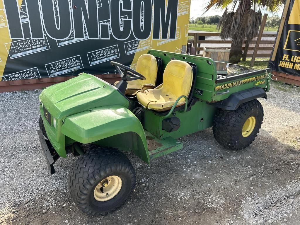 John Deere Gator UTV Equipment Image0