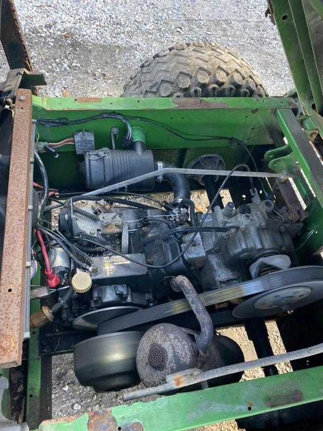 Image of John Deere Gator equipment image 4