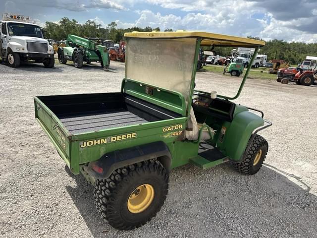 Image of John Deere Gator UTV equipment image 2