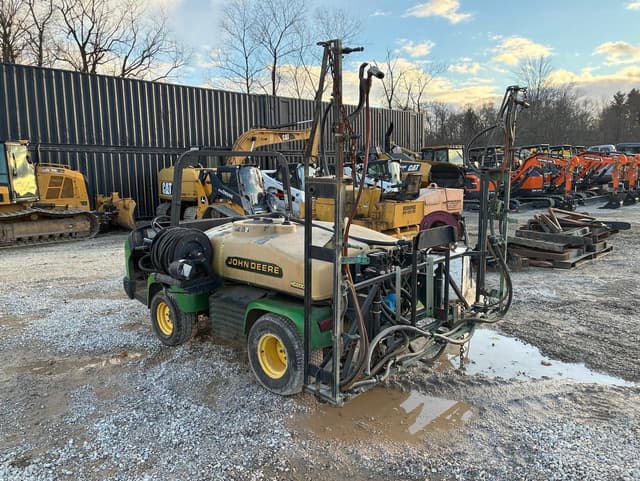Image of John Deere Gator equipment image 2