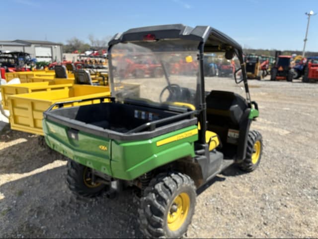 Image of John Deere Gator XUV 550 equipment image 2