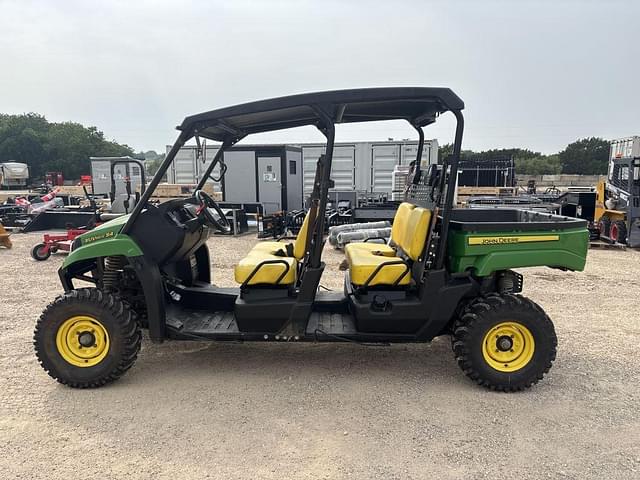 Image of John Deere XUV 560E S4 equipment image 1