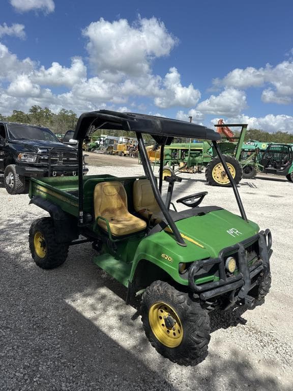 Image of John Deere Gator XUV 620i equipment image 3