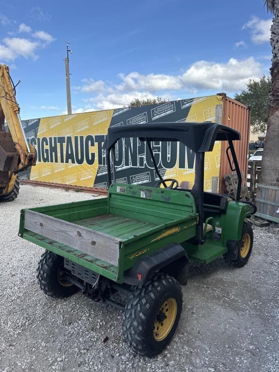 Image of John Deere Gator XUV 620i equipment image 2