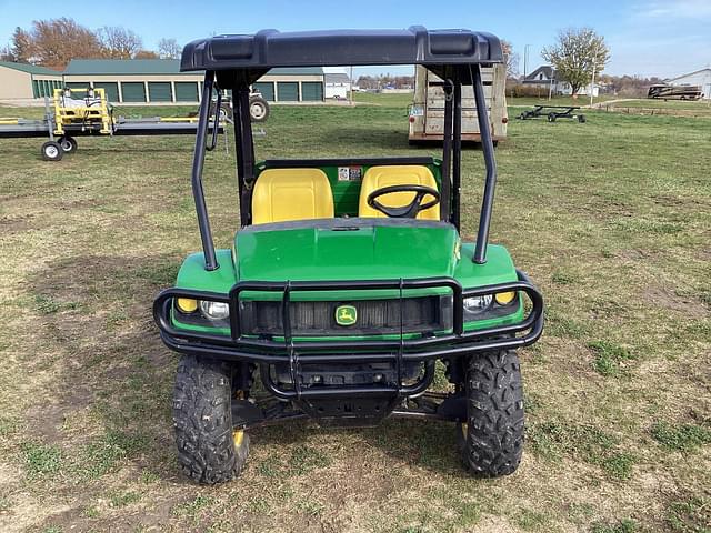 Image of John Deere Gator XUV 620i equipment image 1